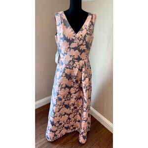 NWT Kay Unger Glenna Gown SOLD OUT Size 10